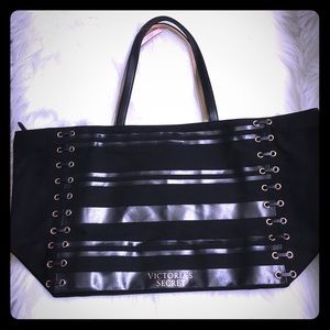 NWT Victoria Secret large zippered tote